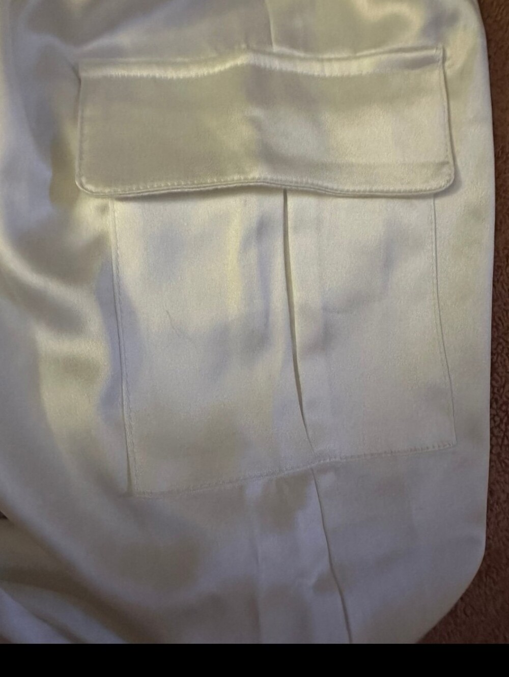 NWOT. Elegant White Satin Cargo PANTS SZ M - Picture 4 of 4